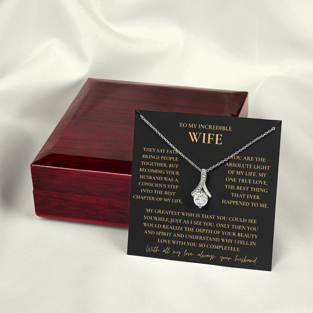 To My Wife Necklace - Romantic Gift with Message Card