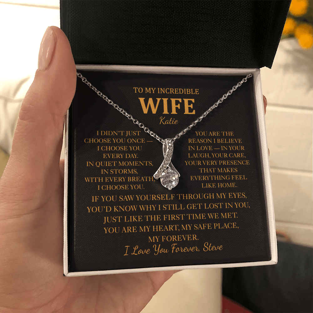Personalized To My Wife Necklace - Romantic Gift Set with Message Card (Black Card)