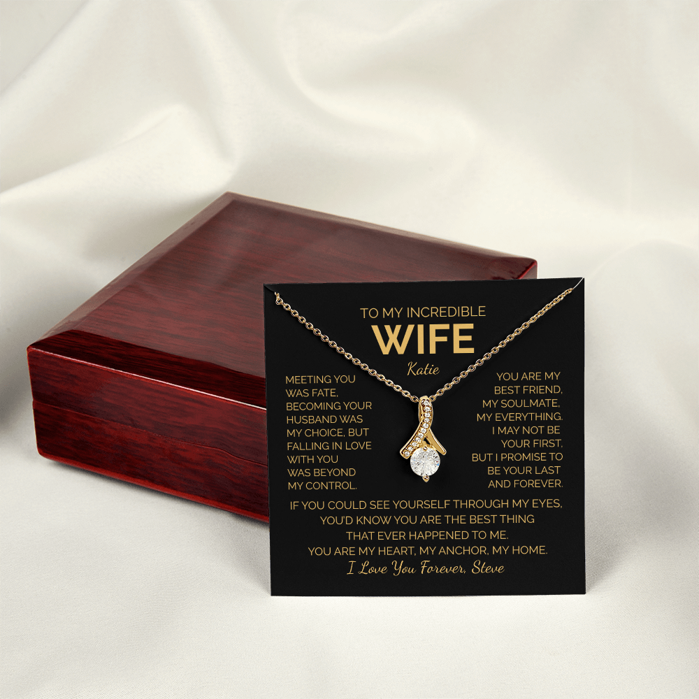 Personalized To My Wife Necklace - Romantic Gift Set (Black Card)