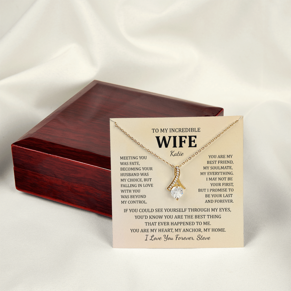 Personalized “To My Wife” Necklace – Romantic Gift Set (Beige Card)