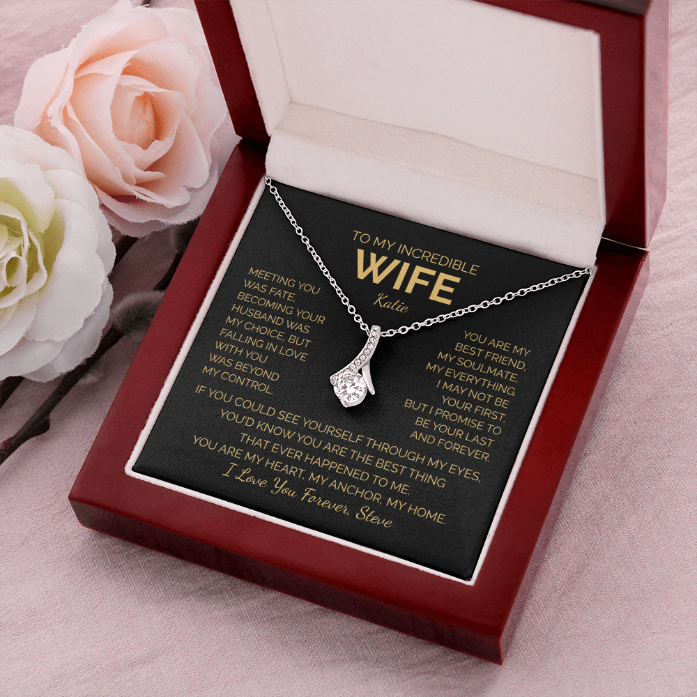 Personalized To My Wife Necklace - Romantic Gift Set (Black Card)