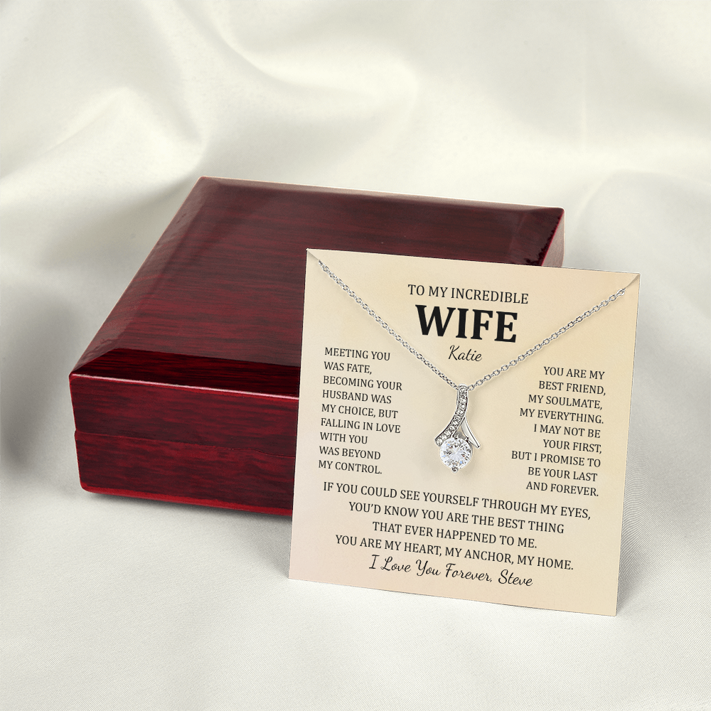 Personalized “To My Wife” Necklace – Romantic Gift Set (Beige Card)
