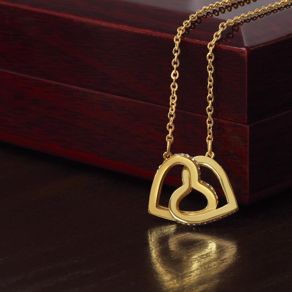 Loss of Mom Memorial Necklace – Interlocking Hearts Jewelry in Gold & Silver | Sympathy Gift for Daughter or Son Missing Mother